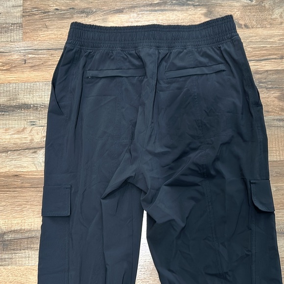 ATHLETA WOMENS CHELSEA UTILITY JOGGER CARGO BLACK Sz 4 - Picture 7 of 8